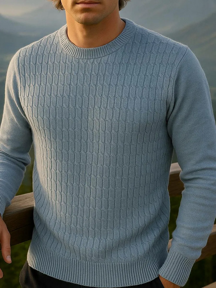 Теплый свитер вязаный тонкий без горла